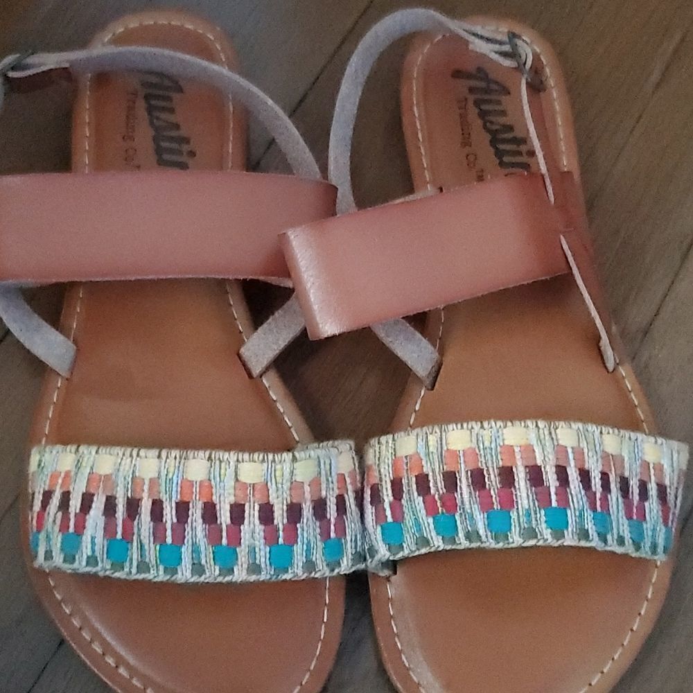 Austin Sandals  - Picture 3 of 7